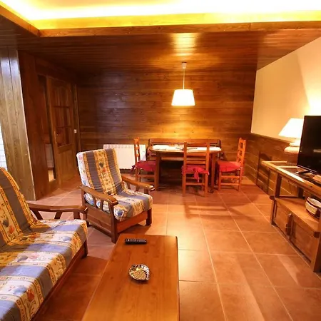 Apartaments Piteus Casa Dionis Apartment *