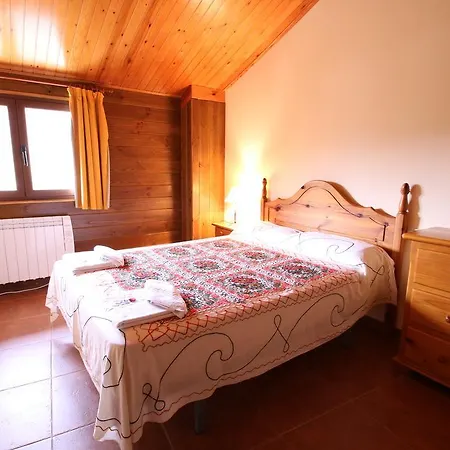 Apartaments Piteus Casa Dionis Apartment *