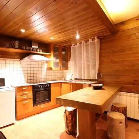 Apartment Apartaments Piteus Casa Dionis Sant Llorenc de Morunys