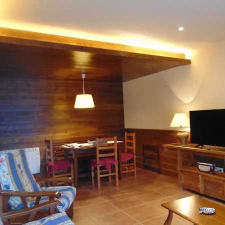 Apartaments Piteus Casa Dionis Apartment Sant Llorenc de Morunys